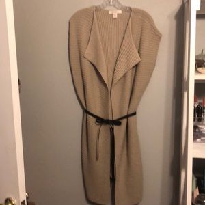 Women’s sz XL Sleeveless Sweater